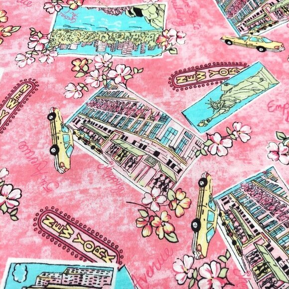 Fashion Bug Women's Plus Size Pink New York Vacation Top - Picture 6 of 8